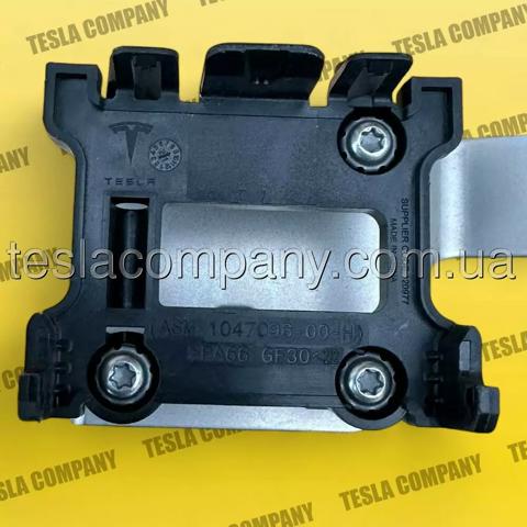 Купити 104709600G Tesla 