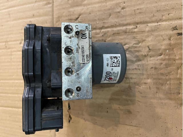 589204Z200 Hyundai/Kia Блок управління АБС (ABS)