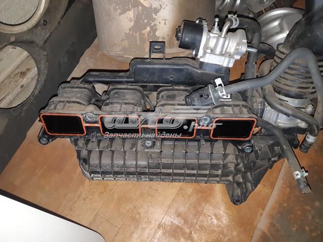 Впускний колектор Toyota Camry 7