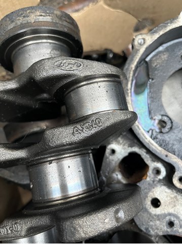 XS4Q6303AD Ford 