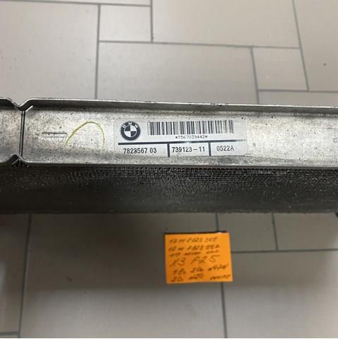 Радіатор 17118623368 BMW