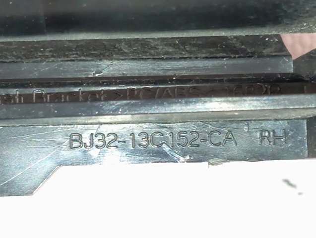 BJ3213C152CA Land Rover 