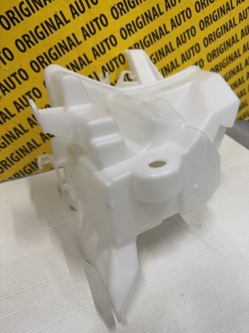  Бачок омивача Toyota Corolla 