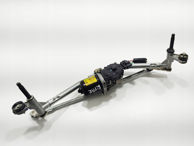 Трапеція двірників Peugeot/Citroen 9816558880