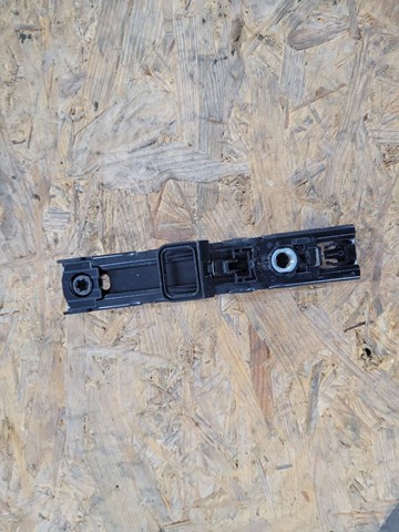  Tesla 106813001B ціна, від 2.53 USD