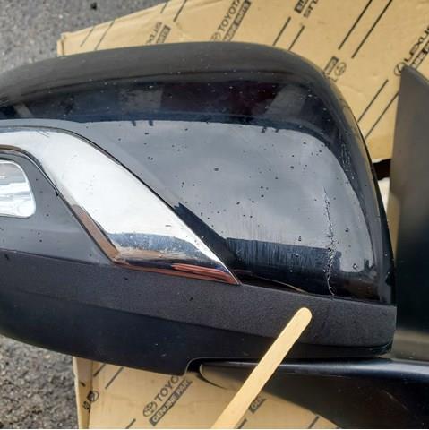 Дзеркало праве 8791060R63 Toyota