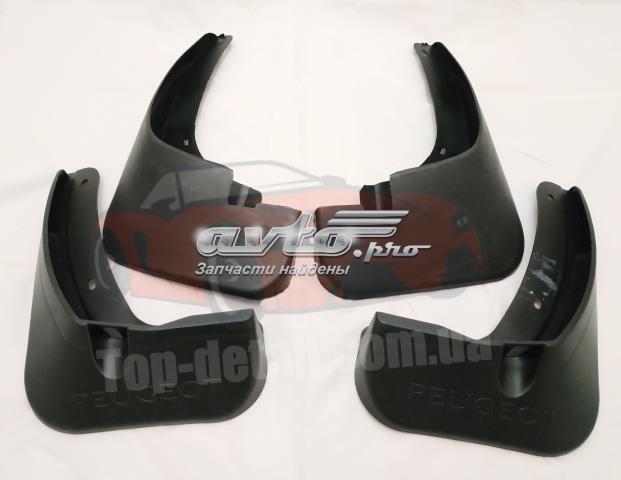 1607396780 Peugeot/Citroen Комплект передніх бризковиків