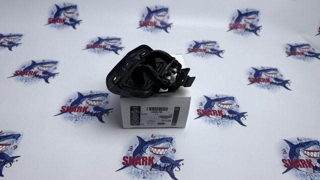 Купити LR036198 Land Rover 