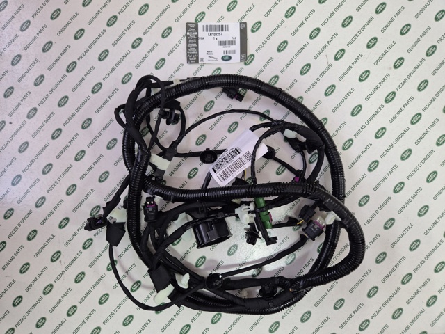 LR102257 Land Rover 