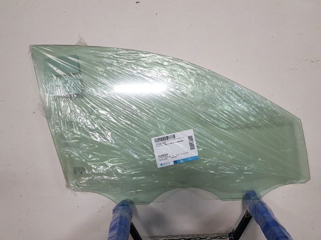 8573RGSH5FD Sekurit Скло пасажирських дверей