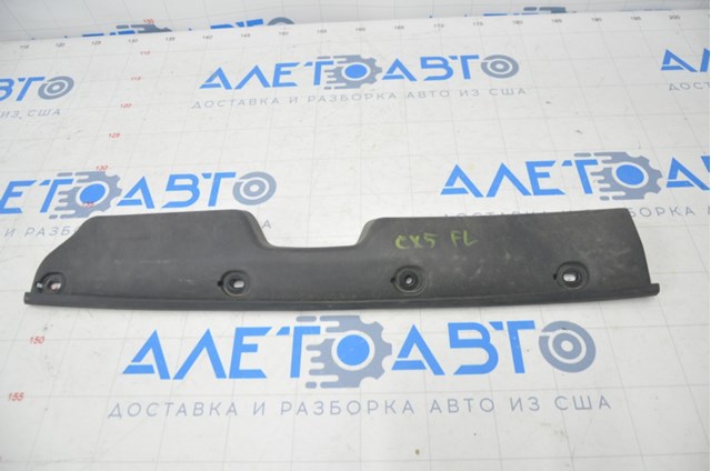 KB7W56916B Mazda Ущільнювач арки крила