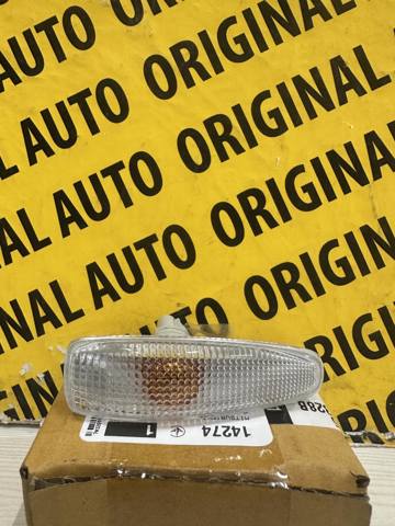 Поворітель повороту на крилі Chrysler 8351A065