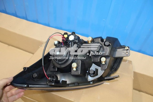 Фара правая Great Wall 4121200K24A1 ціна, від 12.67 USD