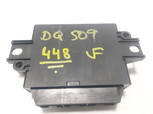 Купити LR028930 Land Rover 