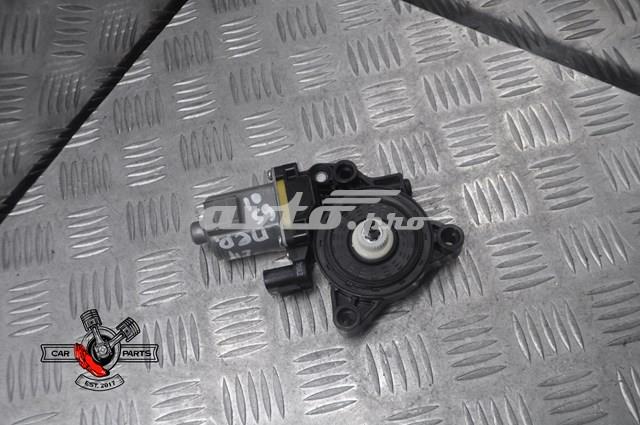  Hyundai/Kia 82450D4010 ціна, від 15.09 USD