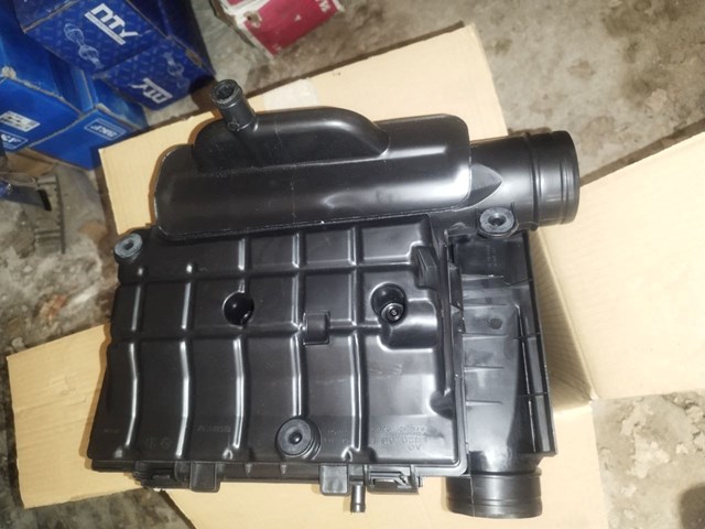 Корпус повітряного фільтра FPS FP1218100 ціна, від 33.62 USD