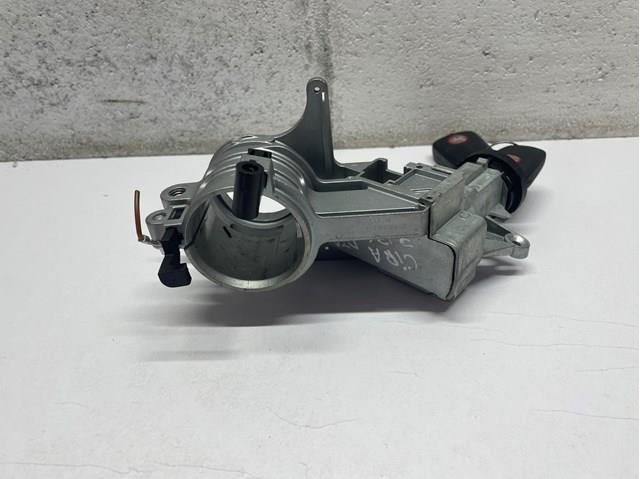 Замок запалювання 2421430 General Motors