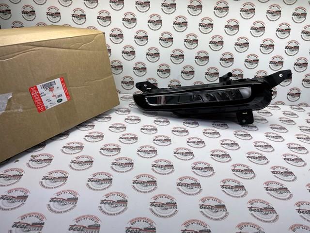  Land Rover LR136872