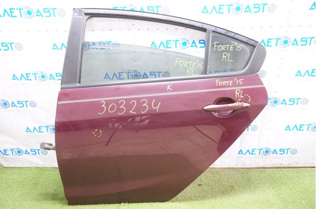 Двері задні, ліві 77003A7010 Hyundai/Kia