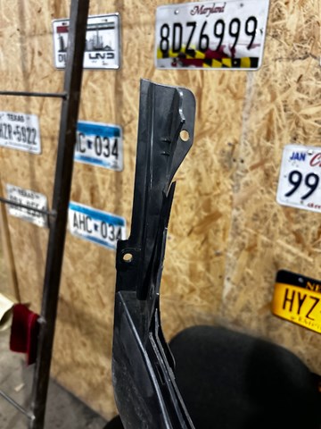 Купити DGH950A41 Mazda 