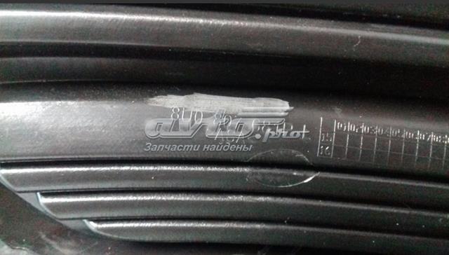 Молдинг переднього бампера, лівий 8U0807681P4U8 VAG