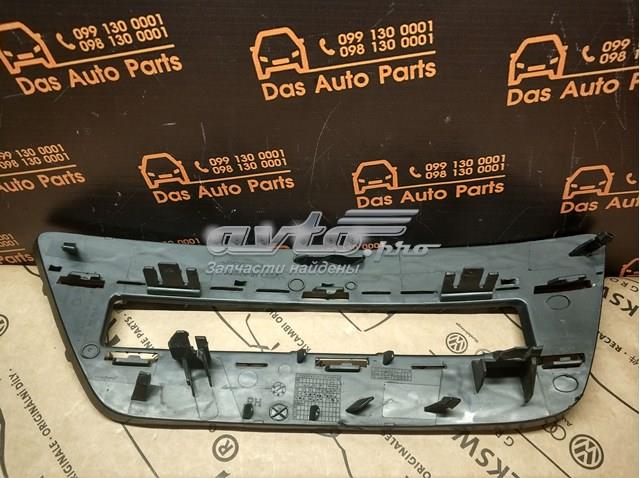 Купити A1668844422 Mercedes Заглушка/ решітка протитуманних фар бампера переднього, права