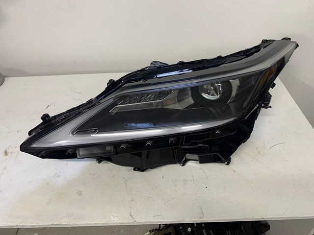 Купити 811500E580 Toyota Фари
