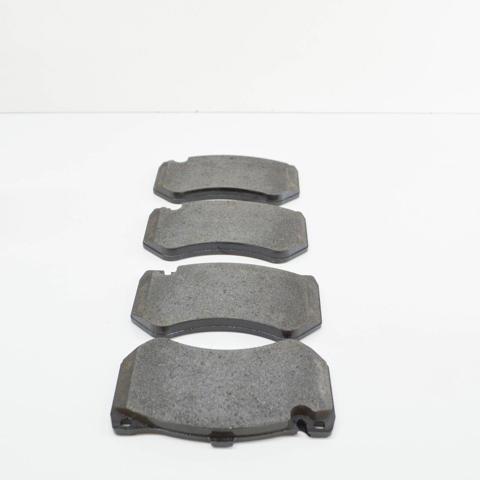 Mercedes A0004205104