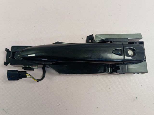 Ручка передньої двері зовнішня Nissan/Infiniti 806B04EH0A