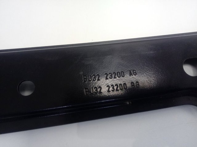  Land Rover BJ3223200AG ціна, від 50.72 USD