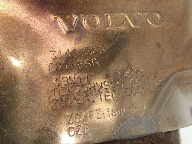 36012730 Volvo 