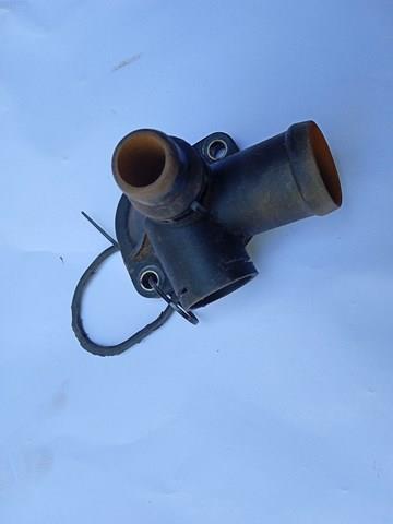 06B121133A VAG Водяний патрубок