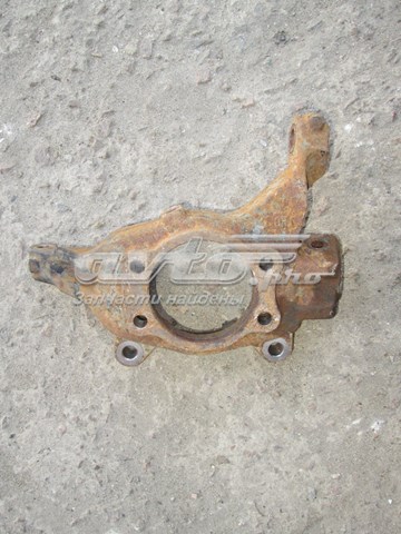 Купити 40015JN00A Nissan/Infiniti Цапфа передня ліва