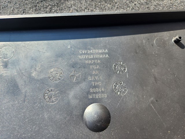 5VF24TRMAA Chrysler 