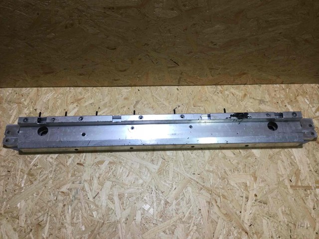  Land Rover LR137900 ціна, від 88.98 USD