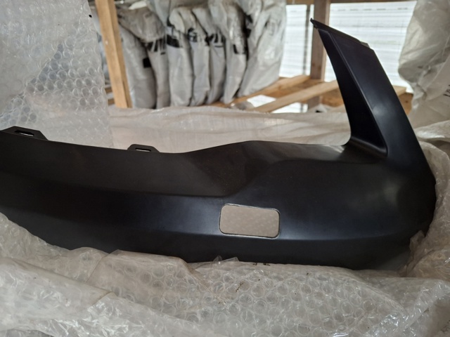 Бампер на авто Signeda PSB04047BB ціна, від 155.47 USD