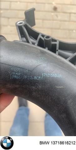 8616212 BMW Трубка, що нагнітається