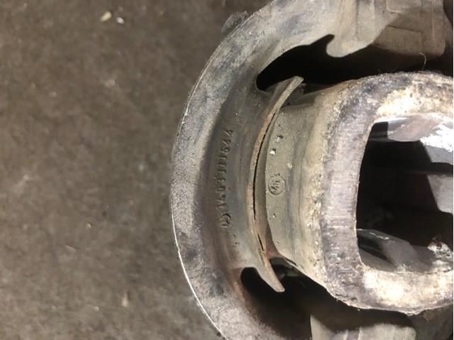 Купити A1403311544 Mercedes Сайлентблок передній балки/підрамника