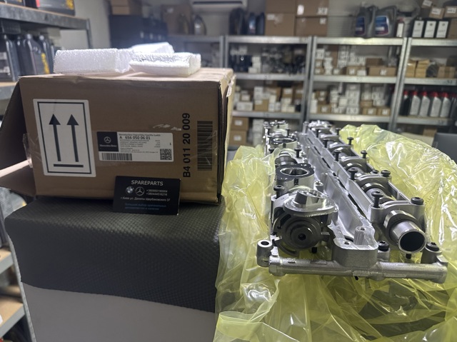 Постіль распредвала Mercedes A6560500601