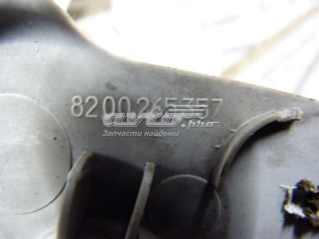 Кришка двигуна декоративна General Motors 93851954