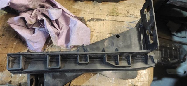 DS73F264A52AA Ford 