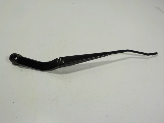 Ричаг склоочисника Land Rover LR082684 ціна, від 24.92 USD
