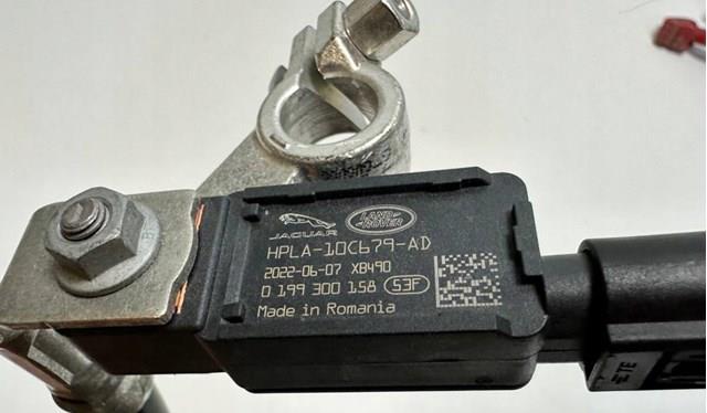 Купити LR081460 Land Rover 