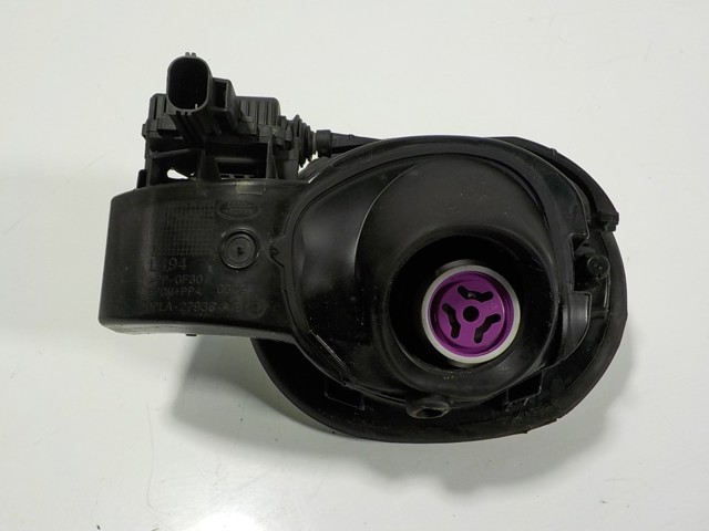 Горловина паливного бака LR077481 Land Rover