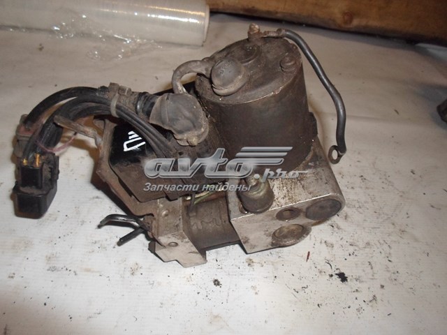  Mitsubishi MB668266