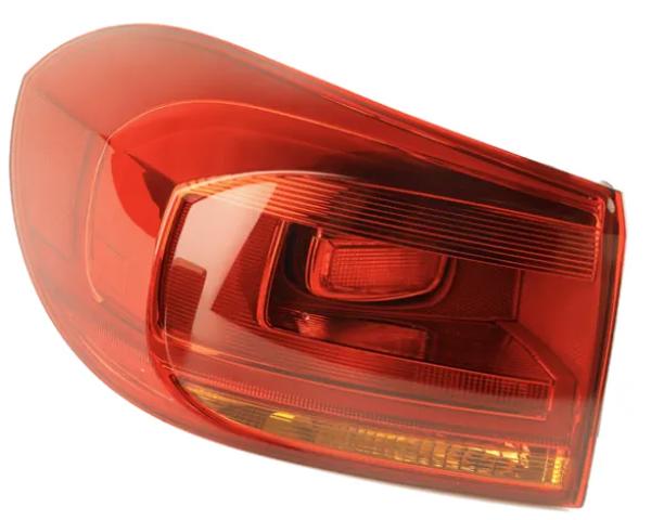 Задня ліва зовнішня фара AND 32945015 ціна, від 116.10 USD