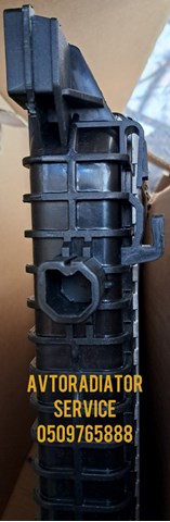 Купити VW3012114 Various Радіатор интеркуллера