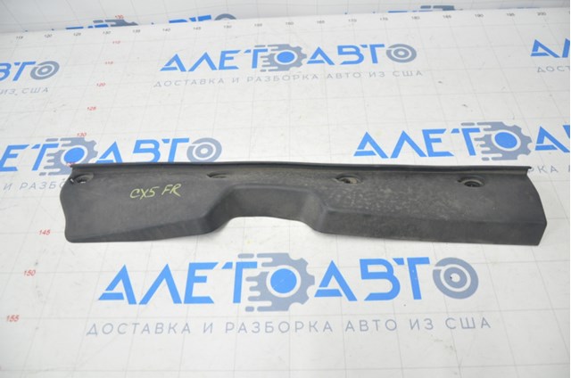 KB7W56915B Mazda Ущільнювач арки крила