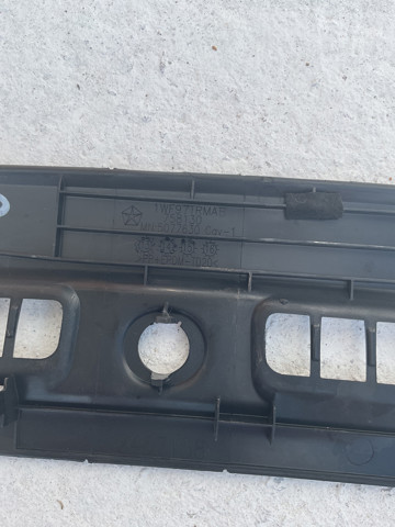 1WF97TRMAB Chrysler 