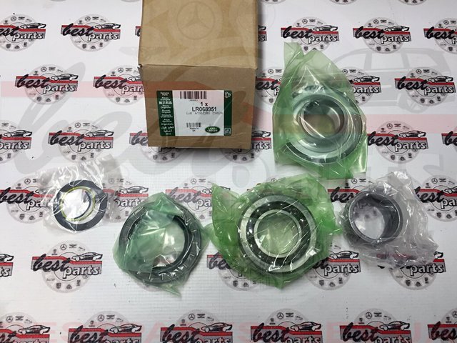 Ремкомплект диференціалу заднього моста LR068951 Land Rover
